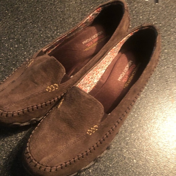 Skechers Brown Loafers for Women - Picture 1 of 12
